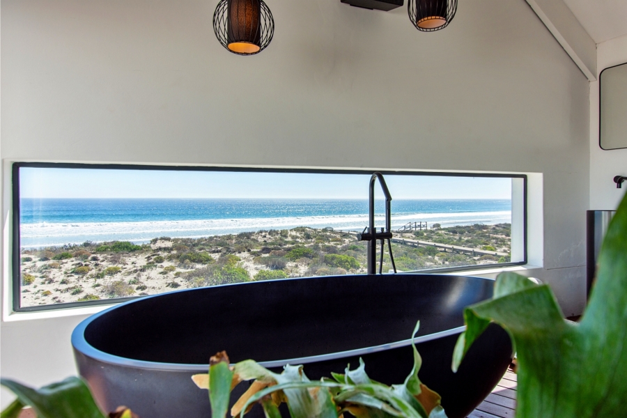4 Bedroom Property for Sale in Shelley Point Western Cape